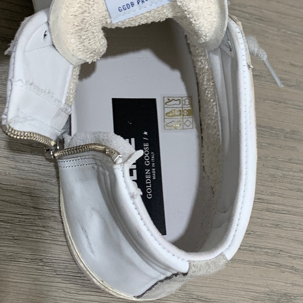 🤍SOLD🤍Golden Goose Sneakers - Picture 6 of 15